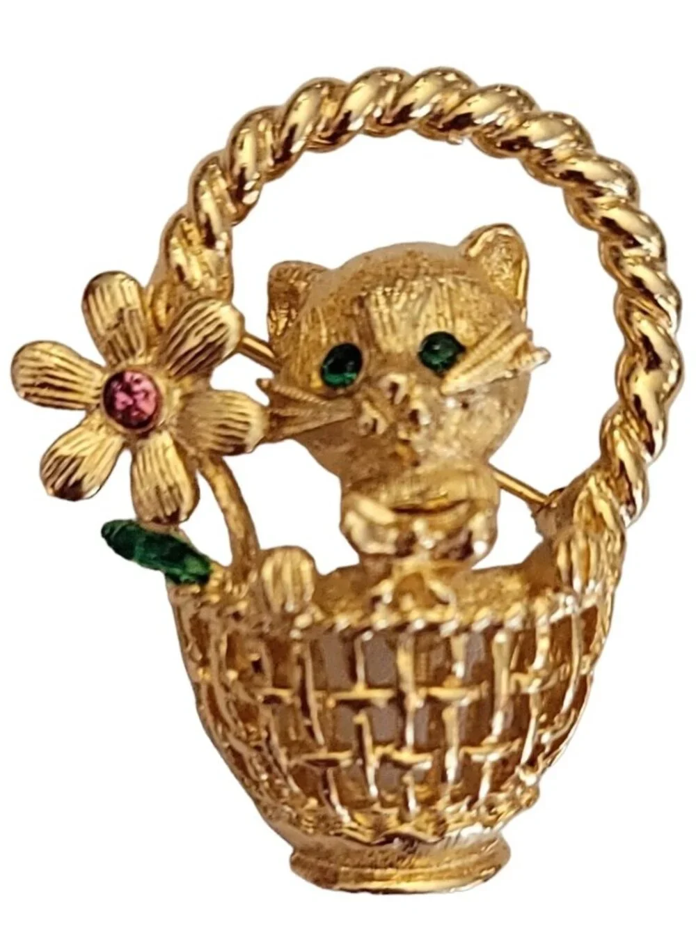 Trifari TM Gold Tone Cat On Basket Trembler Brooch Pin, Signed K547